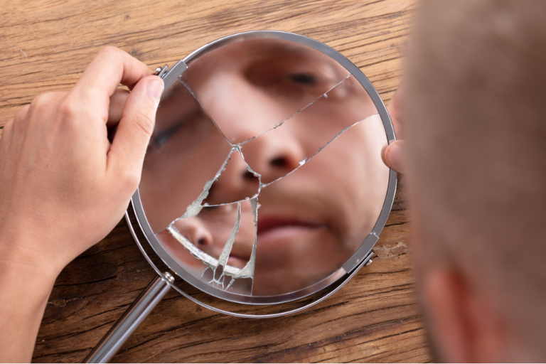 Narcisismo: La enfermedad de estos tiempos